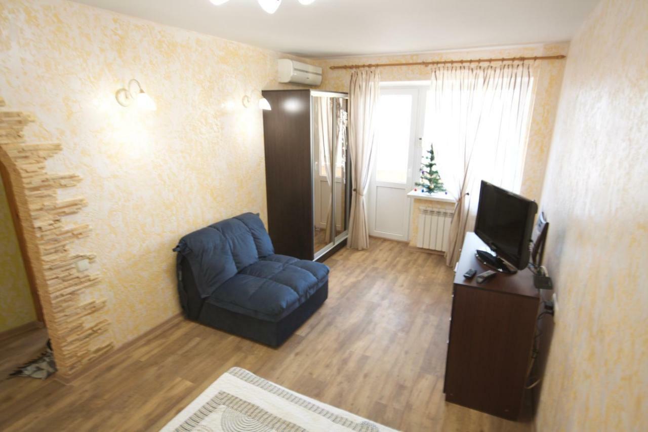 Apartment Ilyichevsk  Tsjornomorsk Eksteriør bilde